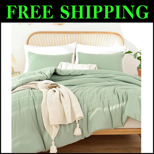 Lightweight Super King Plus Comforter 128x120 - 3 Piece Sage Green Bedding Set