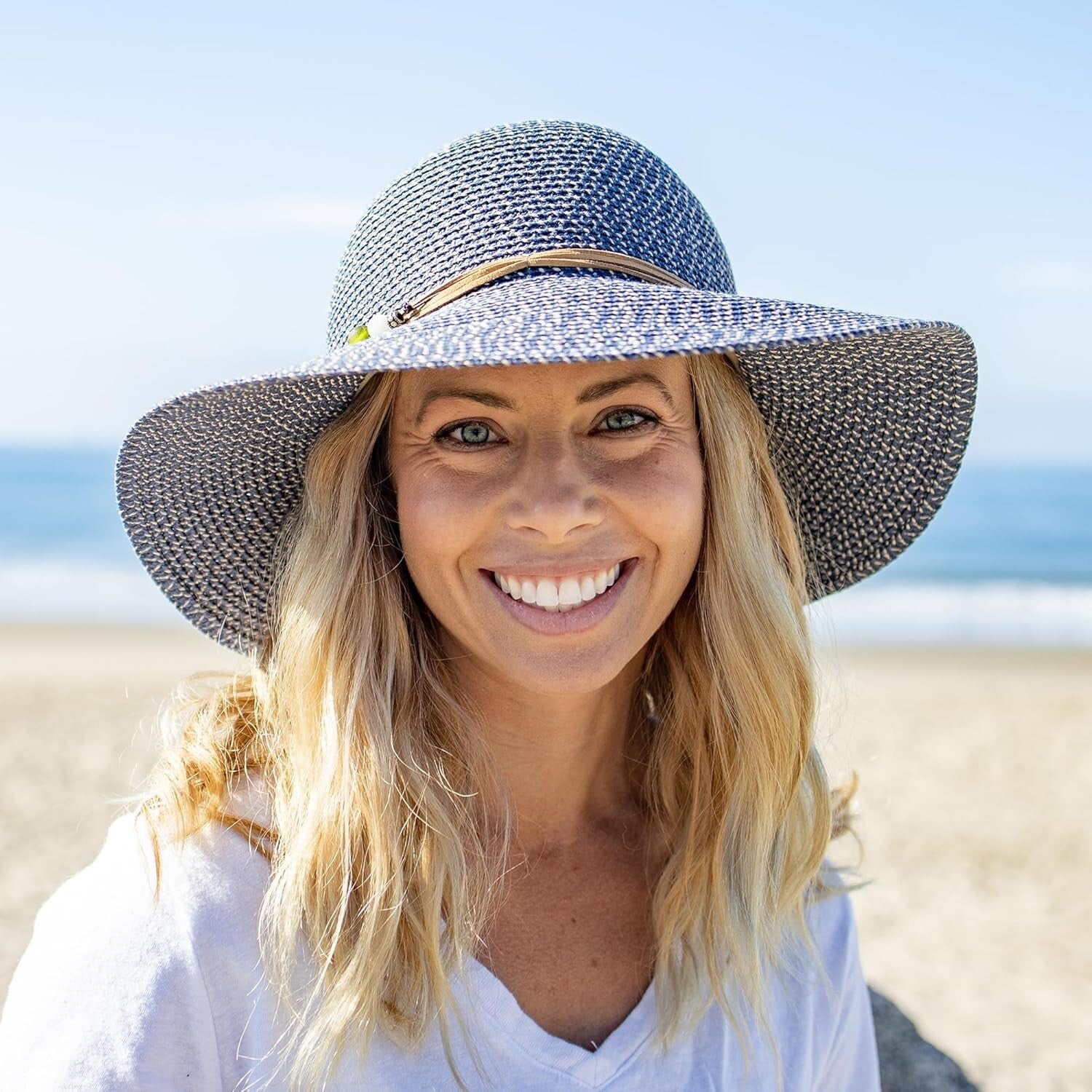 3.5" Brimmed Women’s Sun Hat: Travel-Ready with Moisture-Wicking Comfort