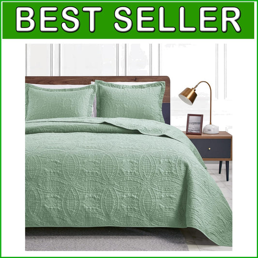 Elegant King Size Quilt Set - 3-Piece Sage Bedspread with Modern Coin Pattern
