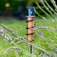 Load image into Gallery viewer, Durable Outdoor Rain Gauge with Shatterproof Tube - Copper Finish &amp; Stable Mount