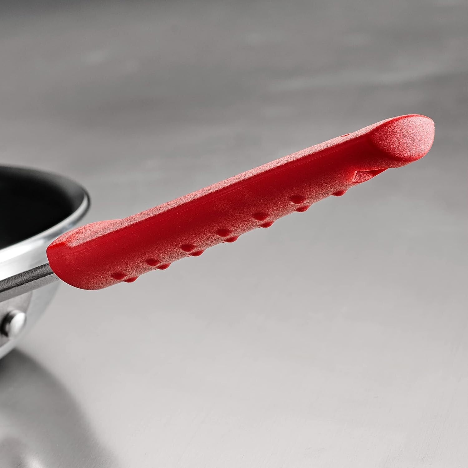 14-Inch Heavy-Gauge Aluminum Frying Pan - Non-Stick & Oven Safe up to 400°F