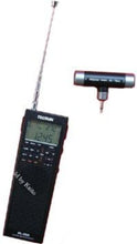 Load image into Gallery viewer, Easily Tune to Local Stations with the PL-360 Portable Digital Radio in Black