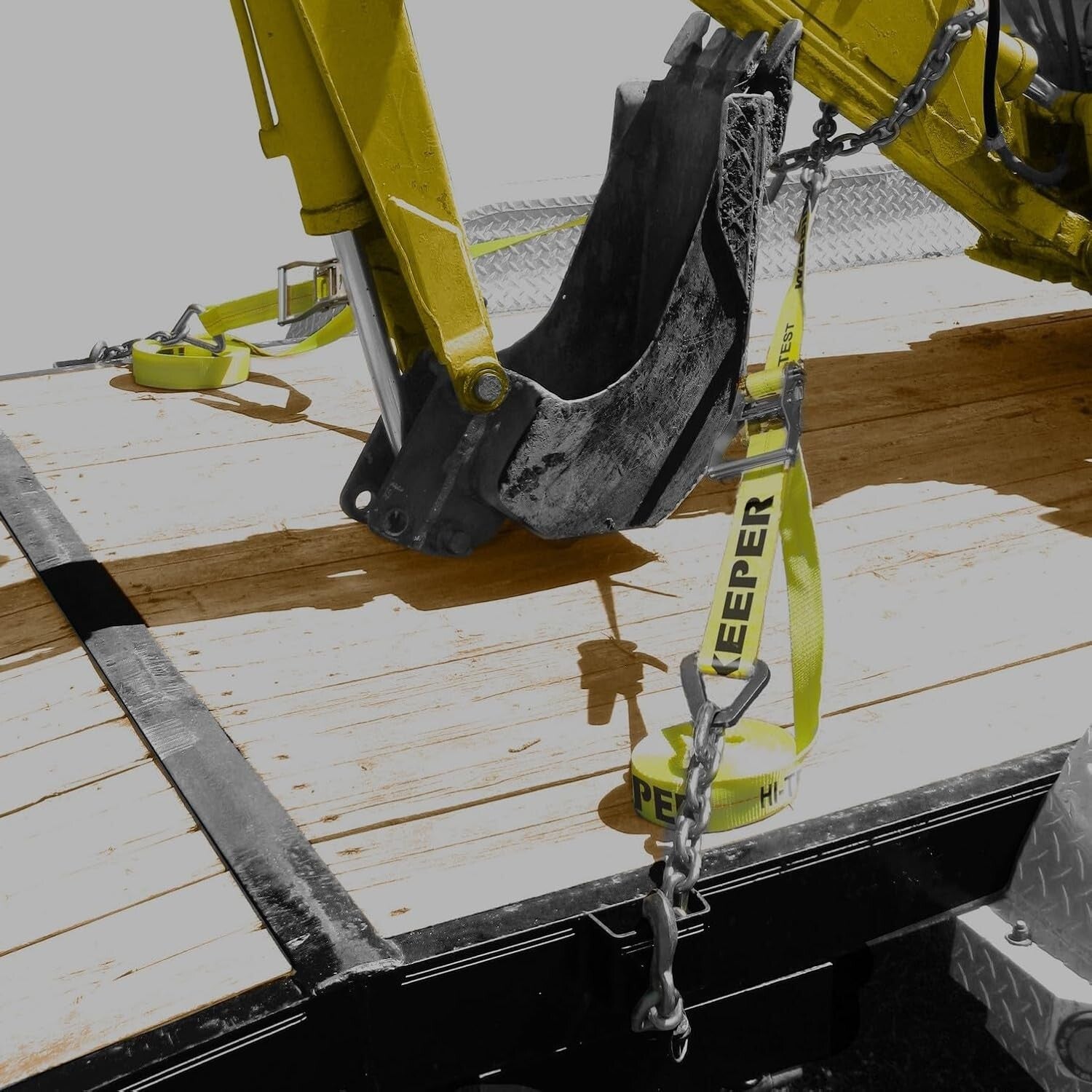 2" x 27' High-Performance Ratchet Cargo Strap with Grab Hook - 3,333 lbs WLL