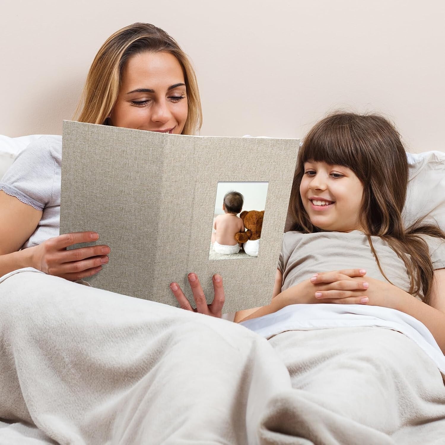 Deluxe 4x6 Photo Album Set - 600 Capacity Linen Cover Memory Books in Beige