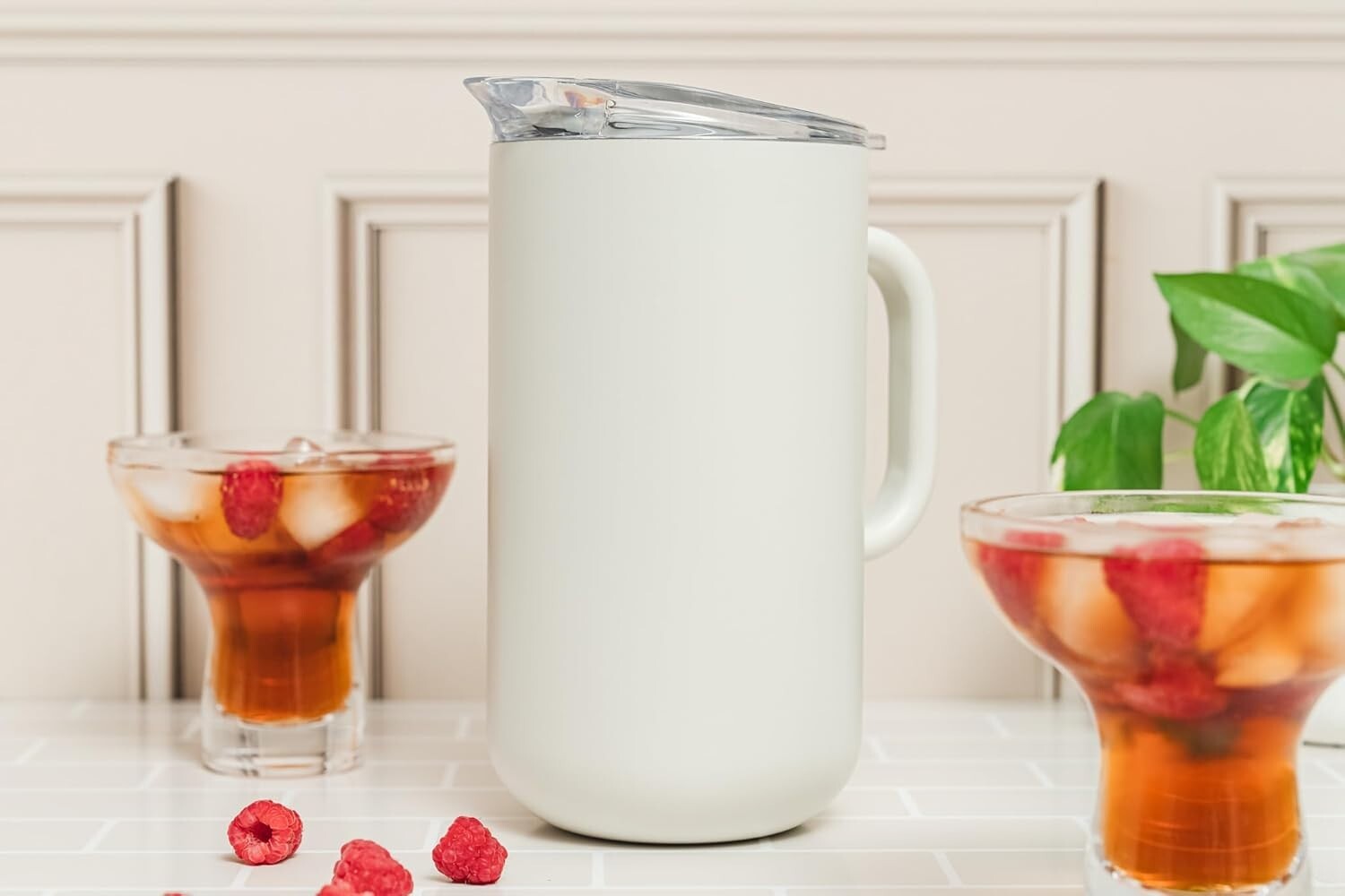 Elegant 2L Copper-Lined Pitcher for Hot & Cold Beverages - Leak-Proof Design