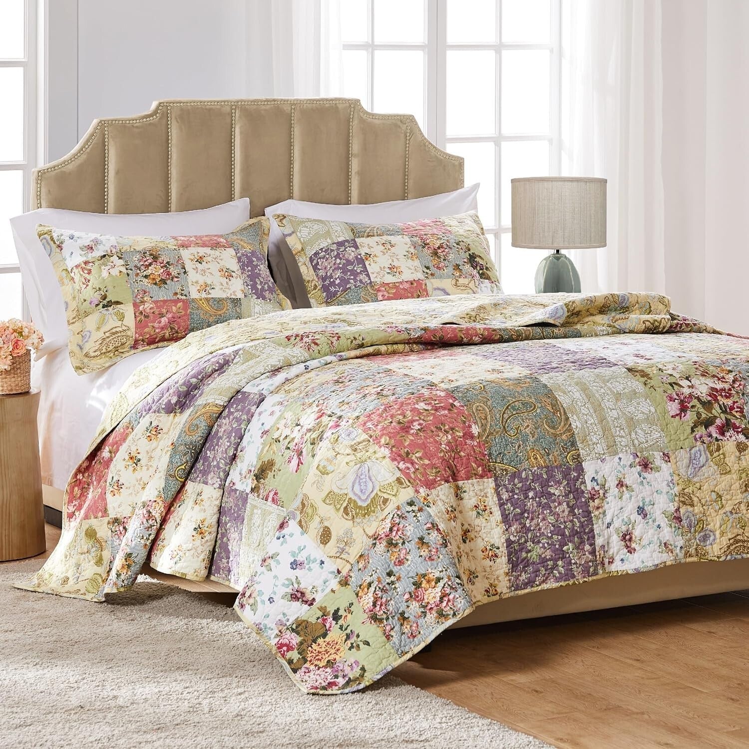 Blooming Prairie 100% Cotton Reversible Quilt Set - Twin/XL Floral Patchwork