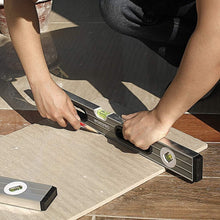 Load image into Gallery viewer, Ultimate 3-Piece Spirit Level Set with Magnetic &amp; Sturdy Non-Magnetic Options