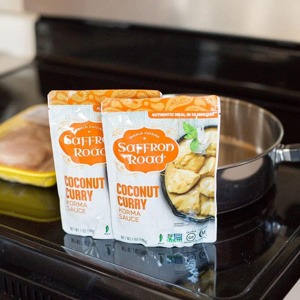 Authentic Coconut Curry Simmer Sauce - Low-Calorie, Quick, Pack of 8 Pouches