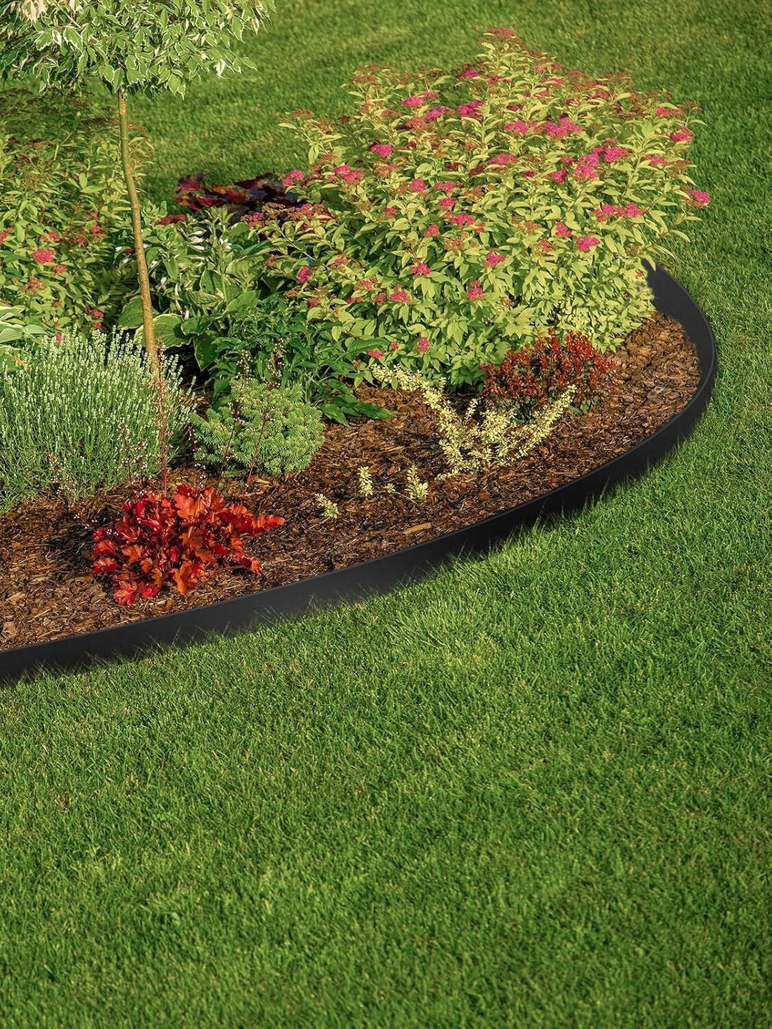 Trenchless 4" Tall Rubber Garden Edging - Flexible Landscape Border with Hammer