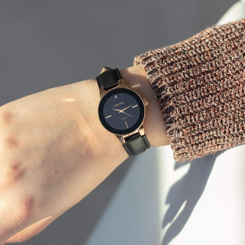 Stylish 30mm Women's Black Dial Watch with Genuine Diamond - Quartz Movement