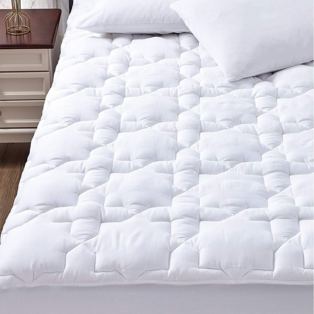 Chic Hexagram Design RV King Mattress Cover - Comfortable & Breathable (72x80)