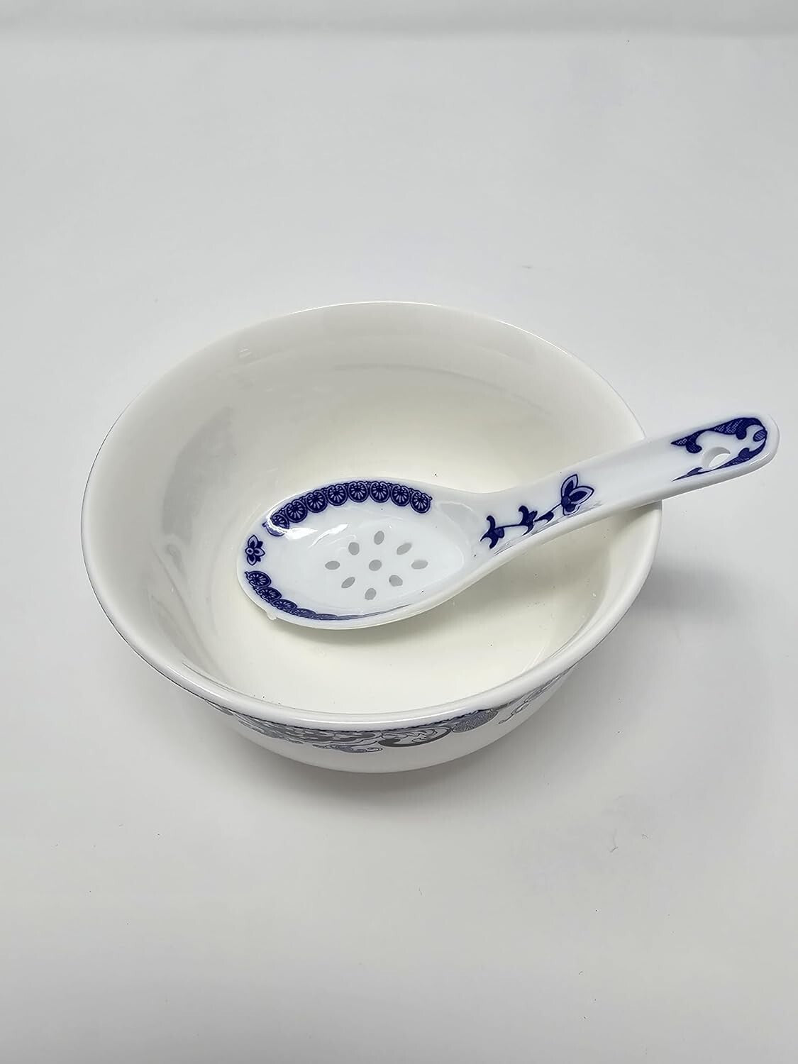 Traditional Blue & White Floral Soup Bowls Set of 6 with Free Porcelain Spoons
