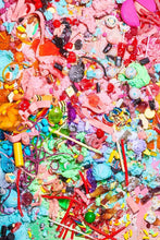 Load image into Gallery viewer, Sugar and Spice Double-Sided 1000-Piece Puzzle: A Vibrant Challenge for Adults