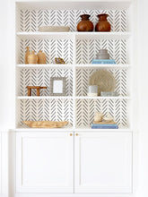 Load image into Gallery viewer, Chic Black &amp; White Removable Wallpaper with Modern Geometric Design - 72.65sq.ft
