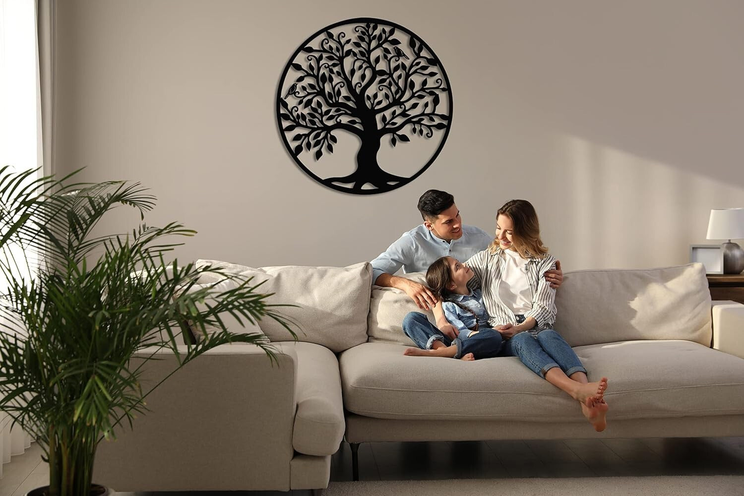 Sophisticated Tree of Life Metal Wall Art - Hanging Decor for Indoor/Outdoor
