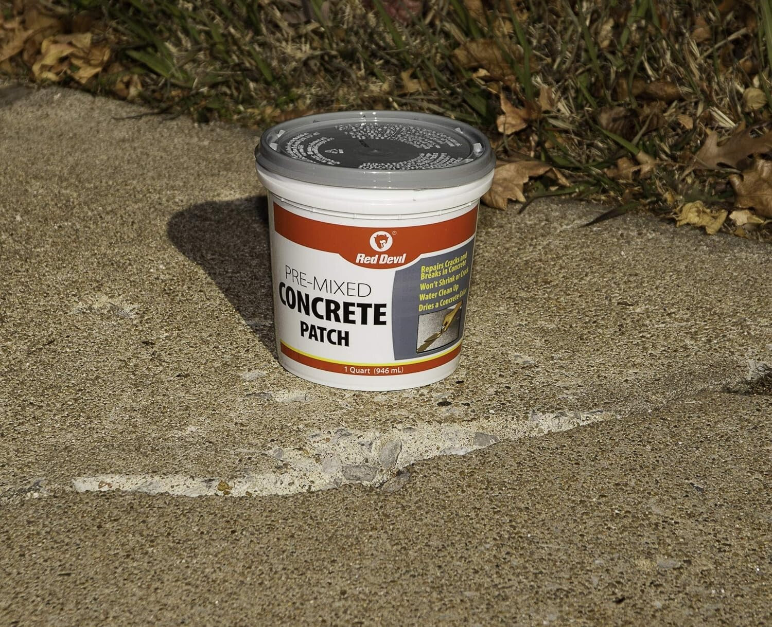 Flexible Gray Cement Crack Filler: 12 Tubes, Ideal for Indoor/Outdoor Repairs