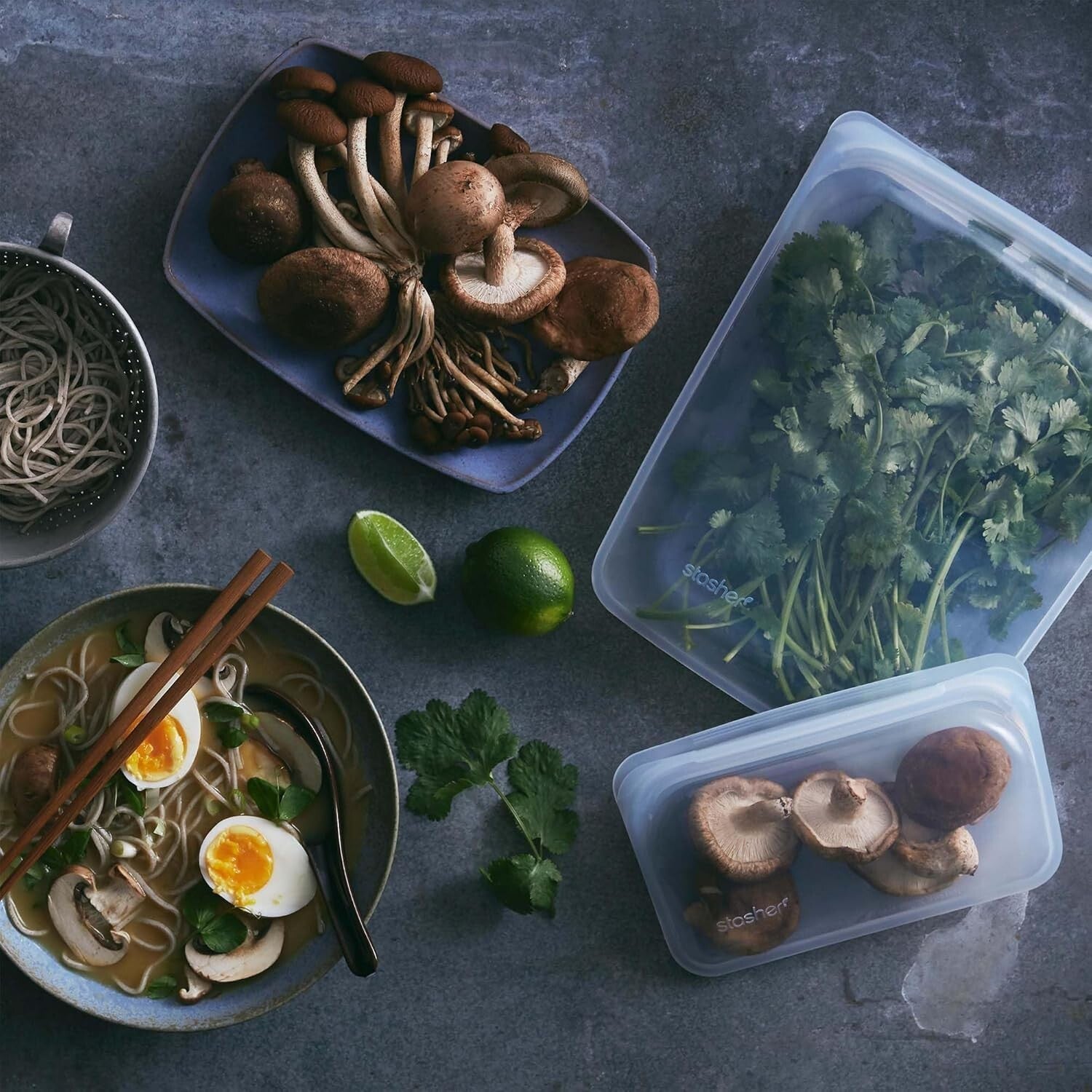 Eco-Friendly 4-Pack Silicone Food Storage Bags - Leakproof, Clear & Reusable