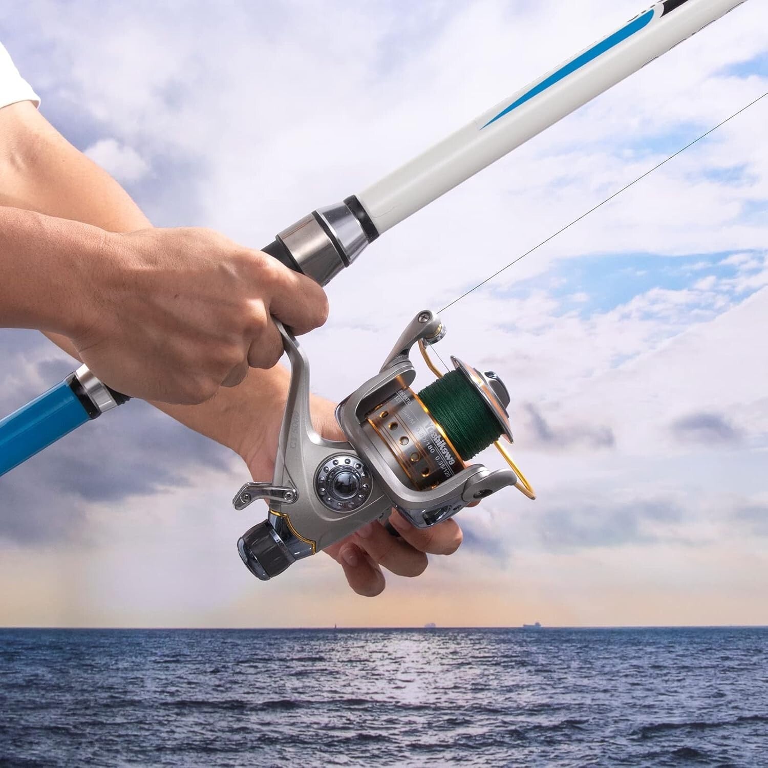 High-Power Baitfeeder Spinning Reel 3000 - 11 Ball Bearings, 5.5:1 Gear Ratio