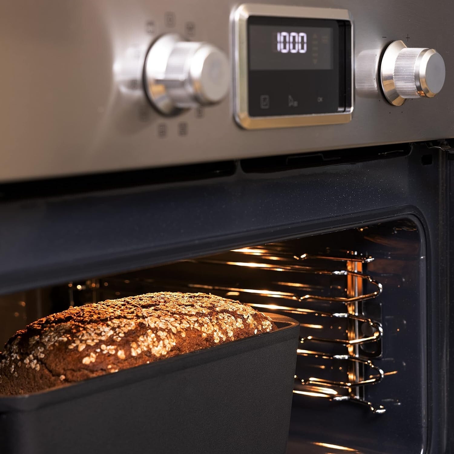 Elegant Cast Iron Bread Loaf Pan with Lid - Perfect for Special Occasions