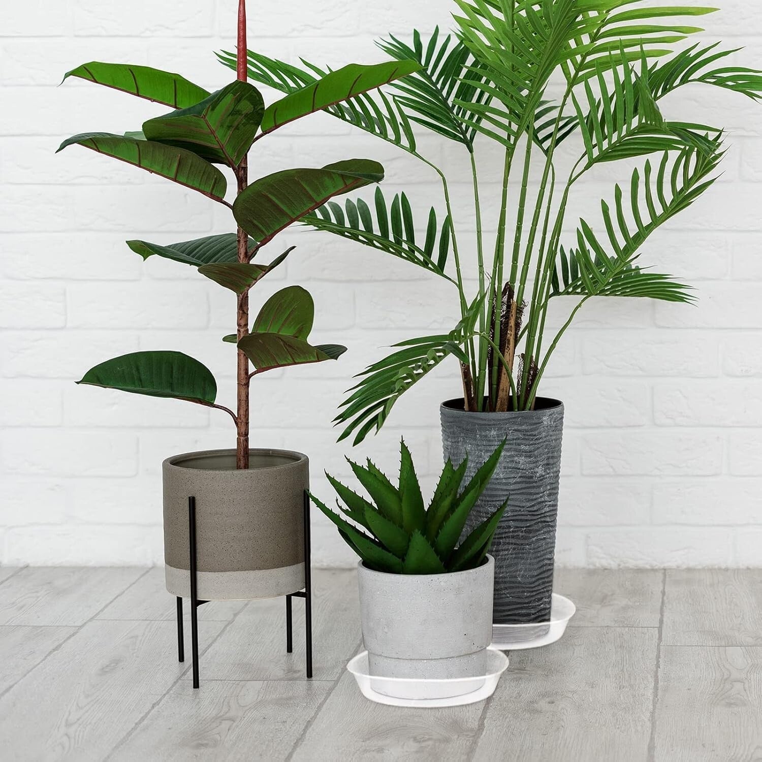 Eco-Friendly 18-Inch Plant Saucers - Pack of 6 Drip Trays for Indoor/Outdoor Use