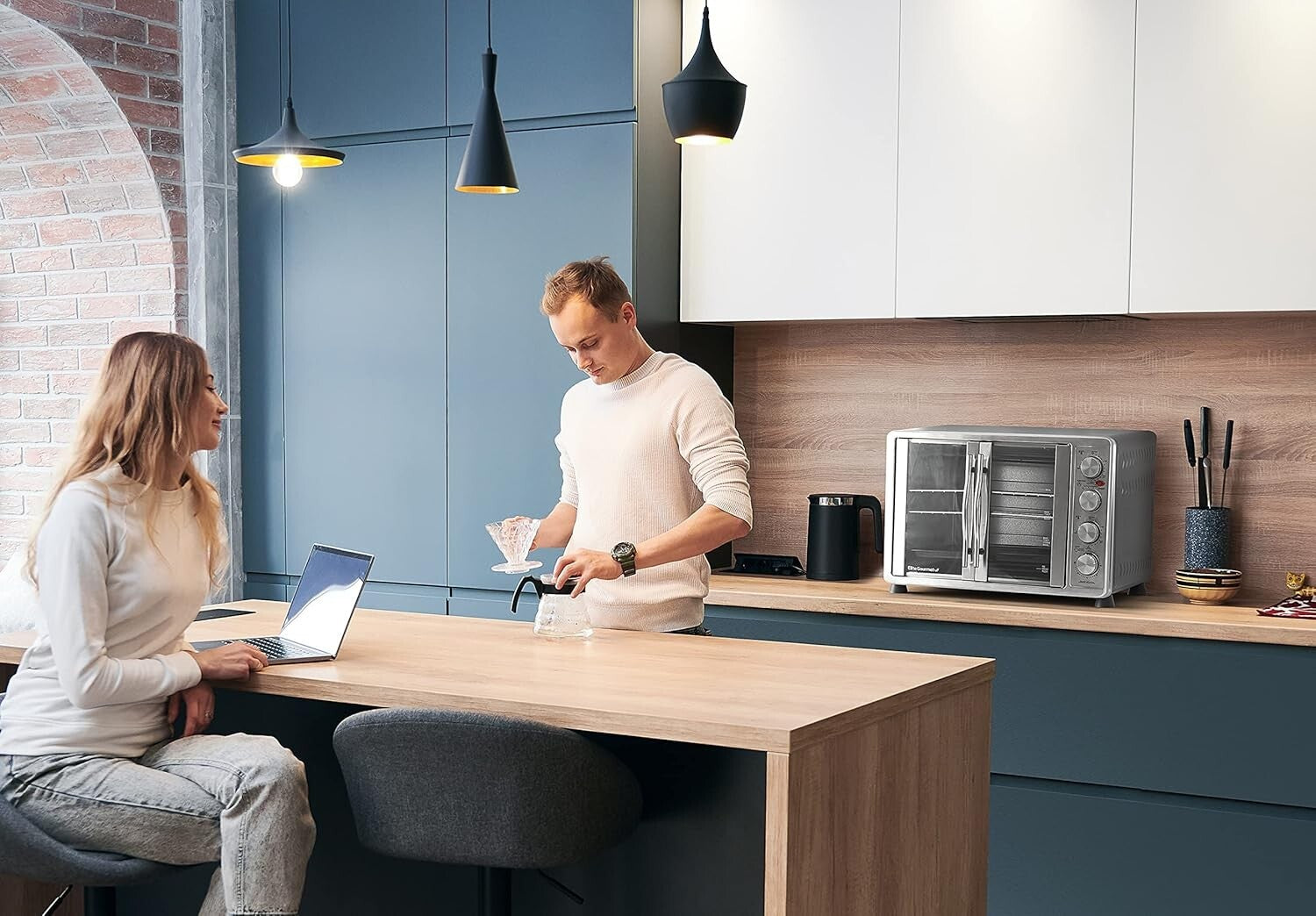 18-Slice French Door Convection Oven - Ultimate Rotisserie & Baking Appliance