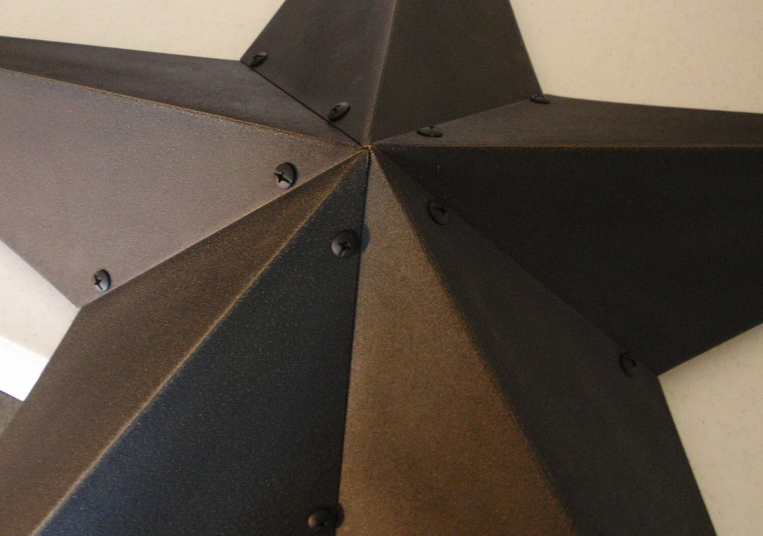 Americana-Inspired 48-Inch Barn Star with Braided Rope – Eye-Catching Decor