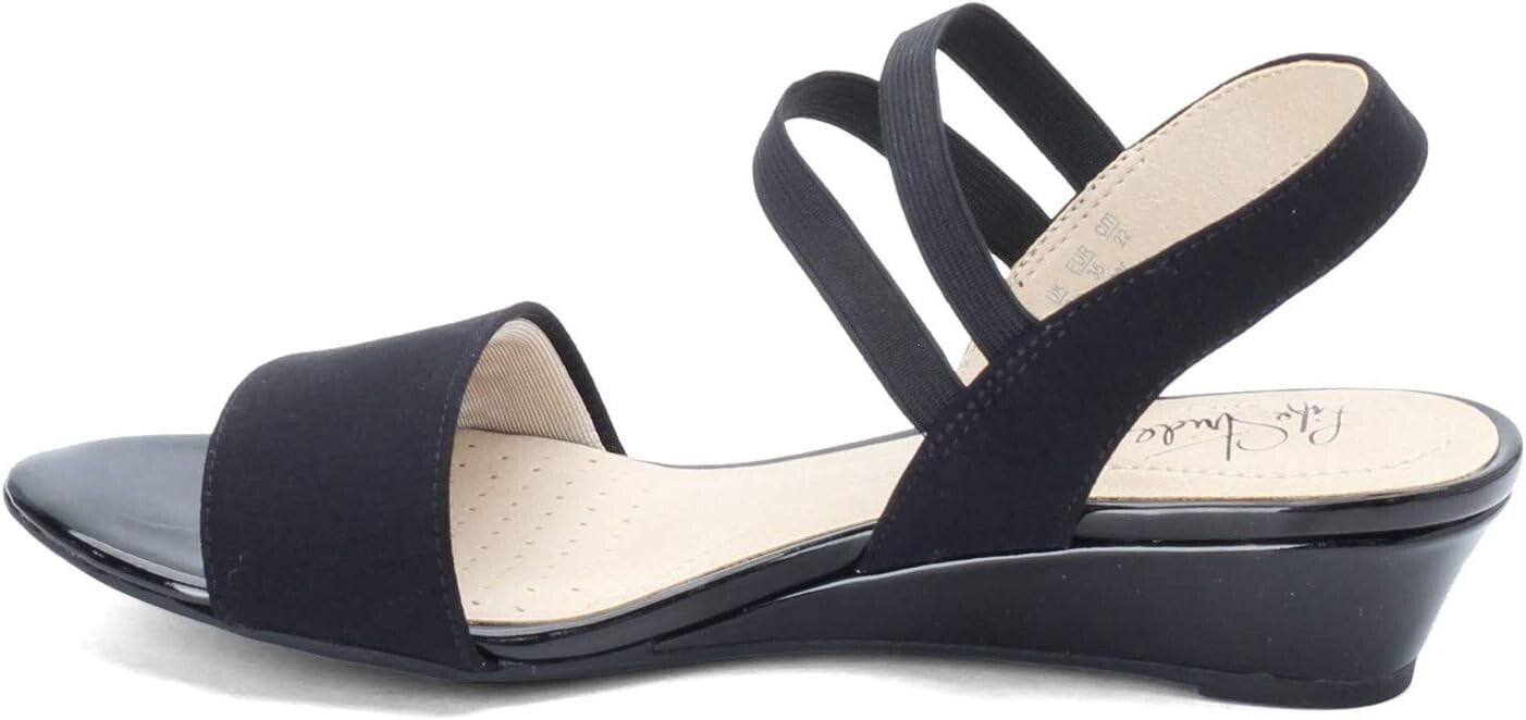 Versatile Women's Black Yolo Shoes, Size 7.5 Wide - Style for Every Occasion
