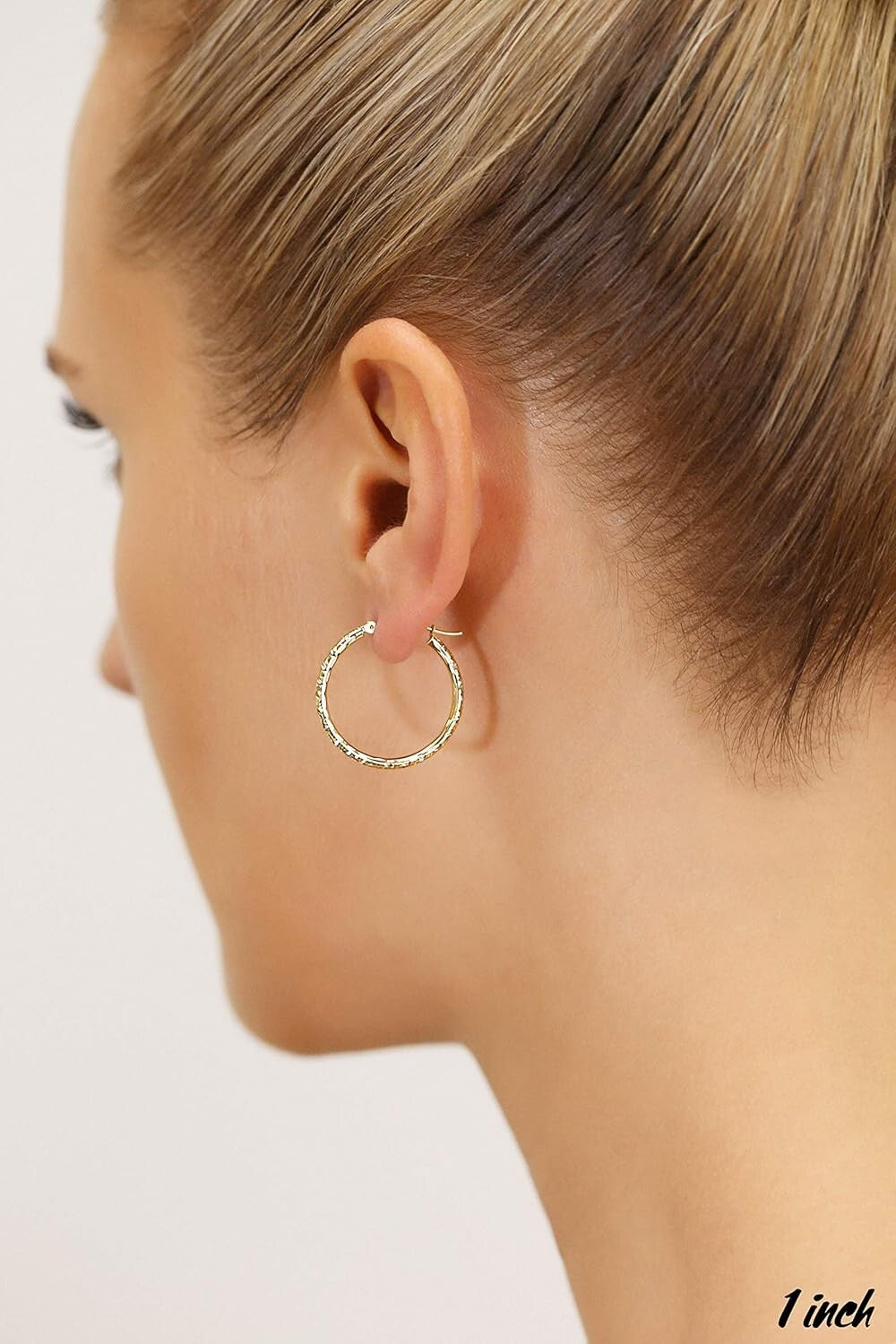 Timeless 14K Gold Diamond-Cut Hoop Earrings - Perfect for Every Occasion, 1''