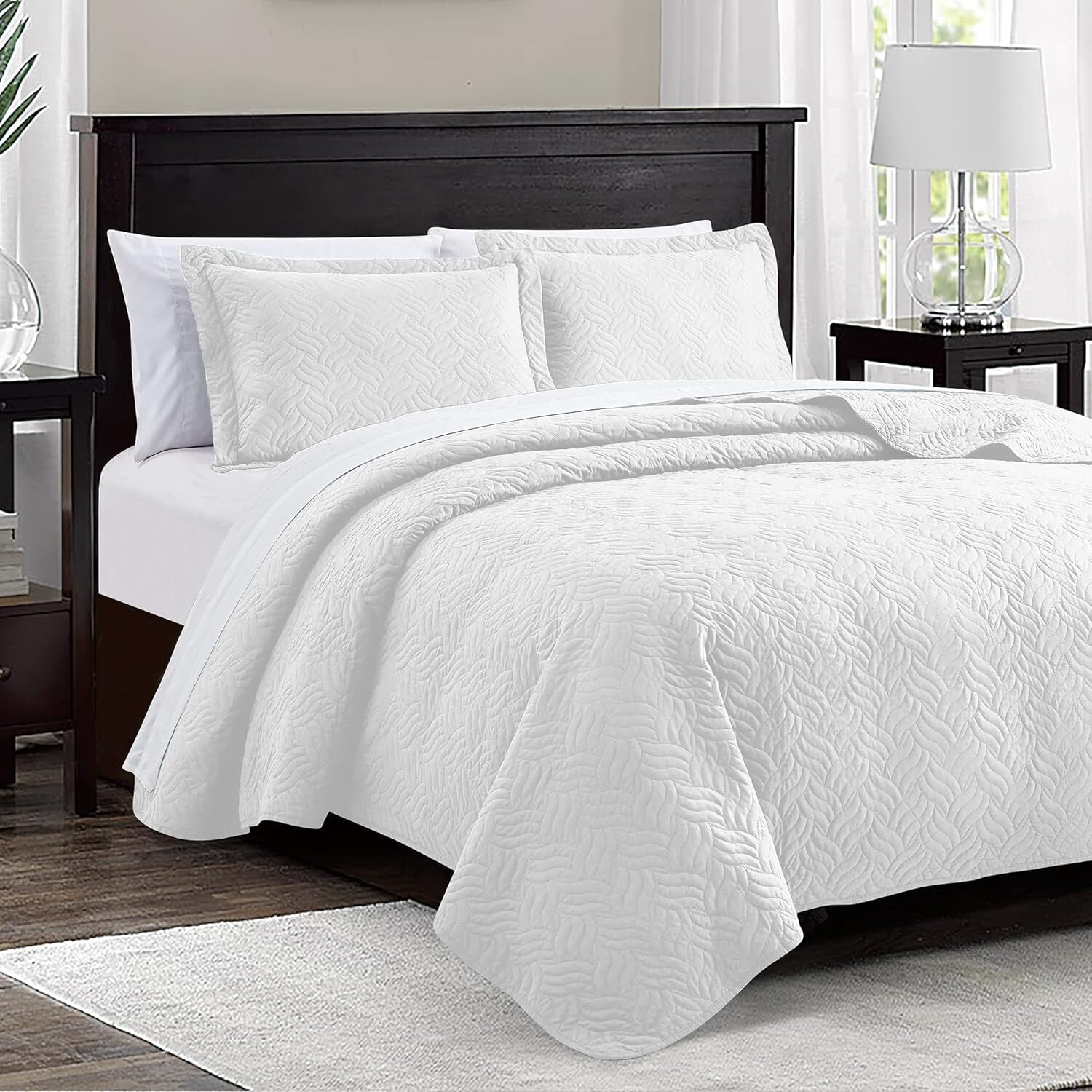 King Quilt Set – 3 Pieces of Soft White Microfiber, Wave Design Elegance
