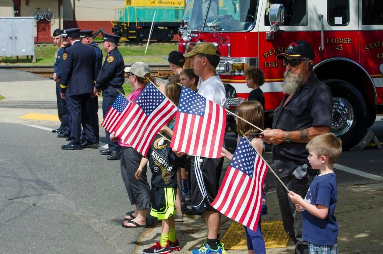 Durable Cotton American Flags on 30-Inch Dowels - Perfect for Memorials & Events