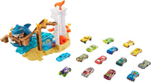Load image into Gallery viewer, Ultimate Color Shifters Sharkport Showdown: 18 Cars with Splash Pool &amp; Ramp