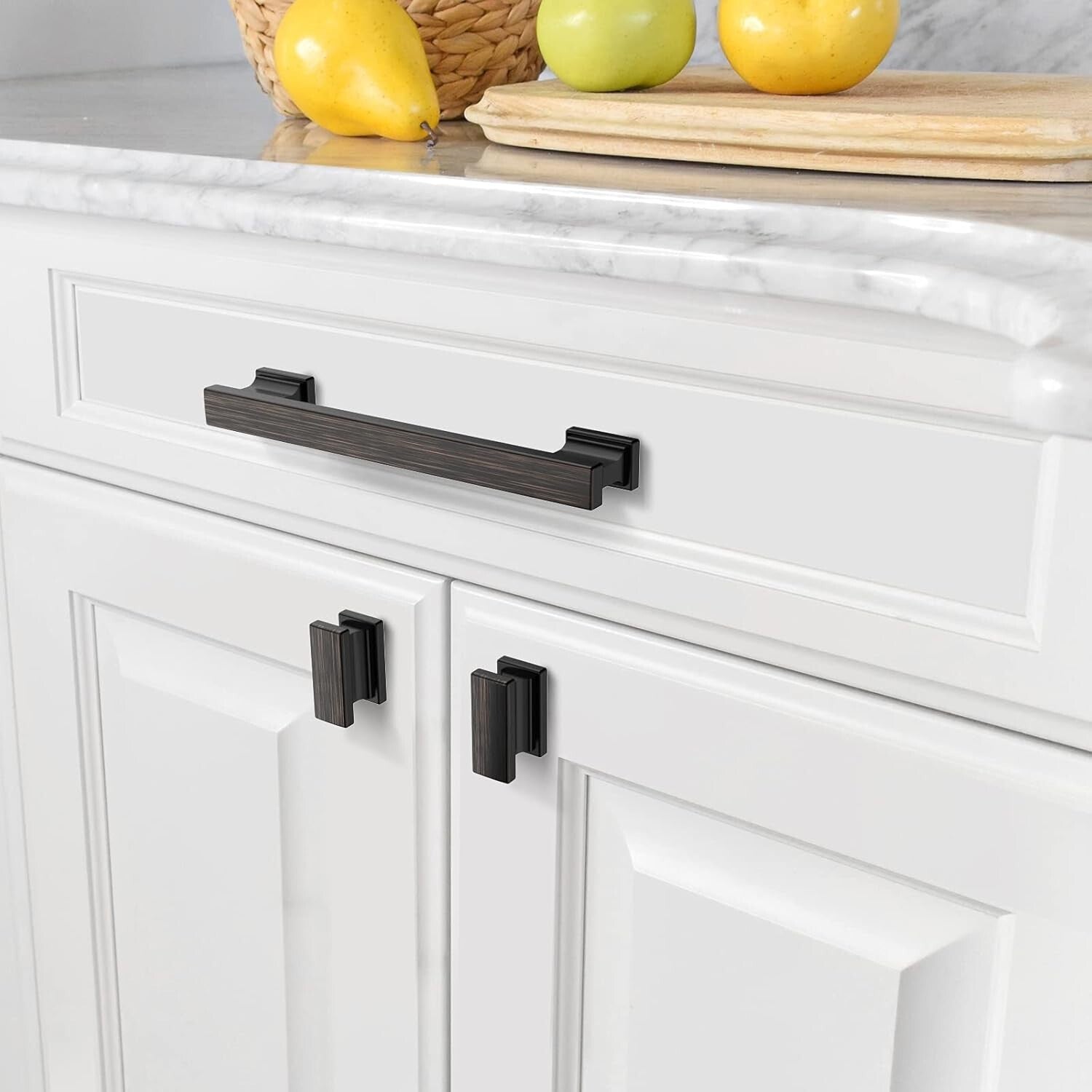 Stylish 30 Pack Bronze Kitchen Cabinet Knobs - Easy Installation Rack Pulls