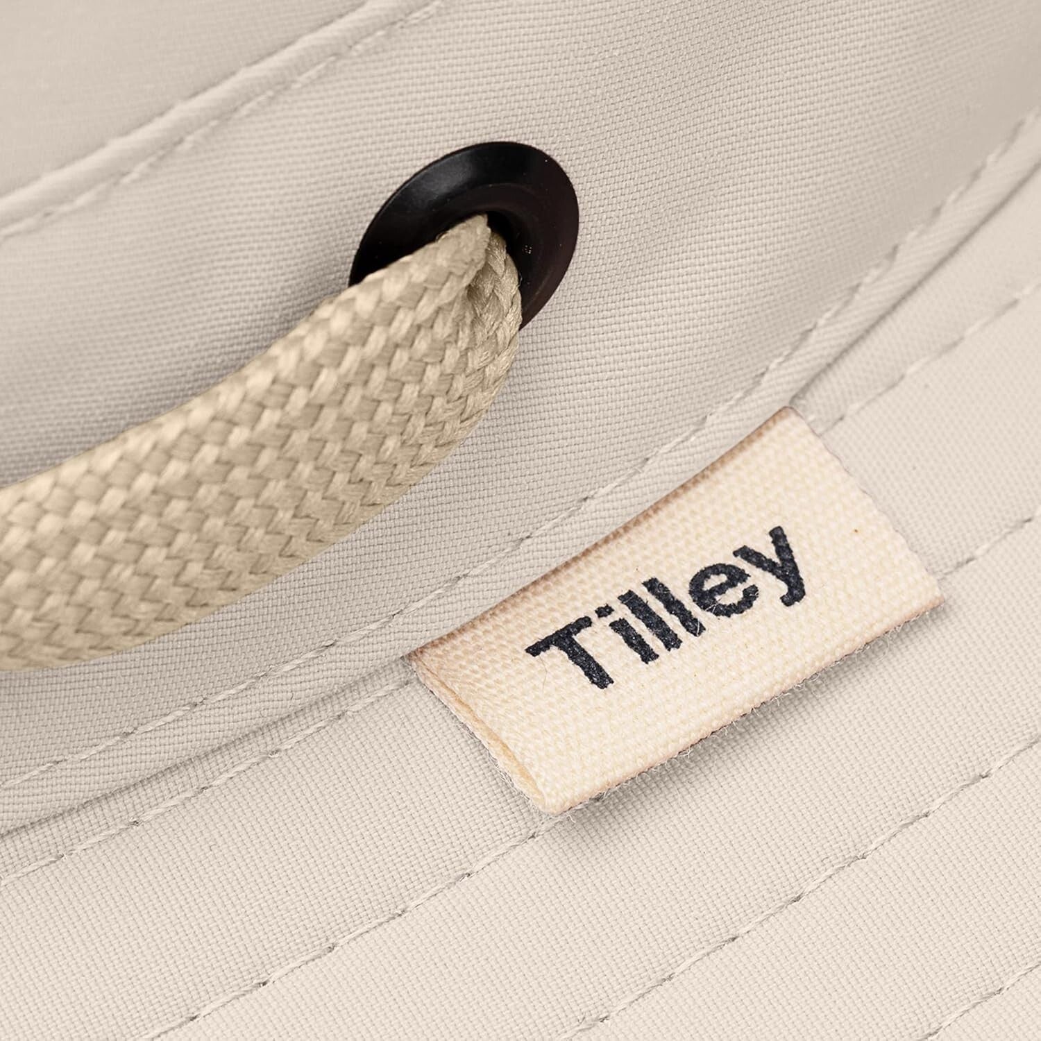 Lightweight Outdoor Hat with Airflow Mesh Panels & Broad Brim for Sun Protection