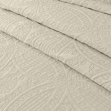 Load image into Gallery viewer, Elegant 3-Piece Ivory King Coverlet with Medallion Pattern - Year-Round Comfort