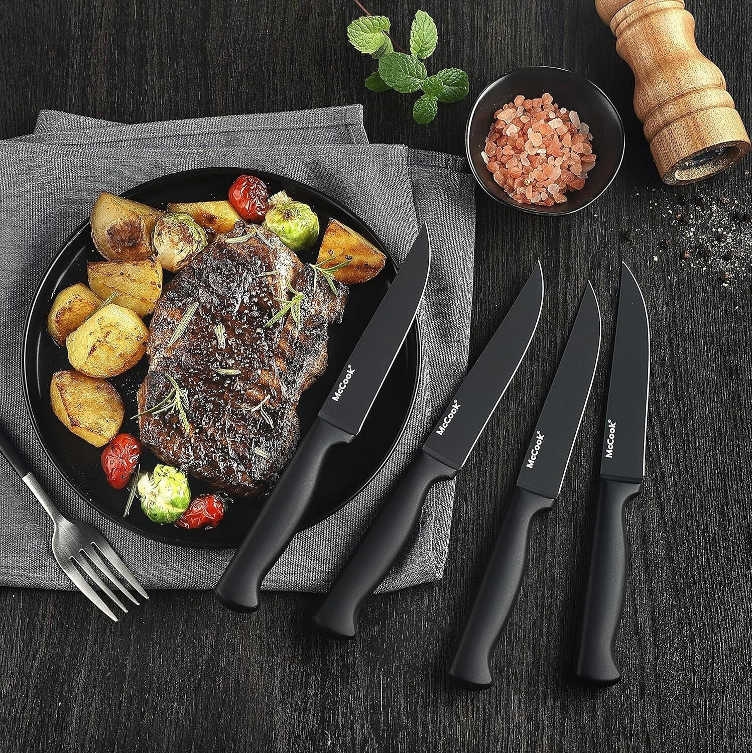 Stylish 15-Piece Non-Stick Knife Set with Built-In Sharpener - Ideal for Gifting