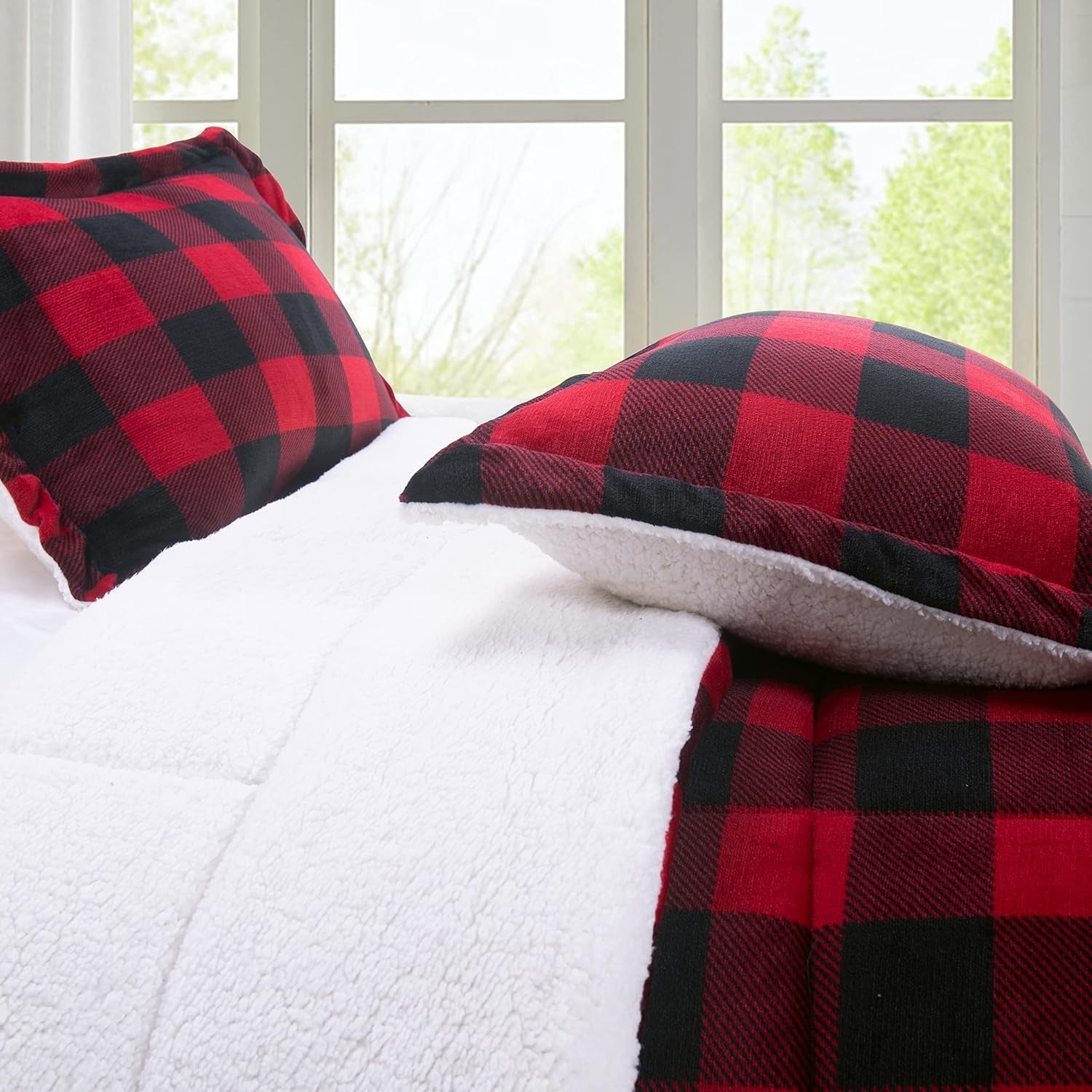 Cozy King Comforter Set - Reversible Micromink Plaid with Pillow Shams, Washable
