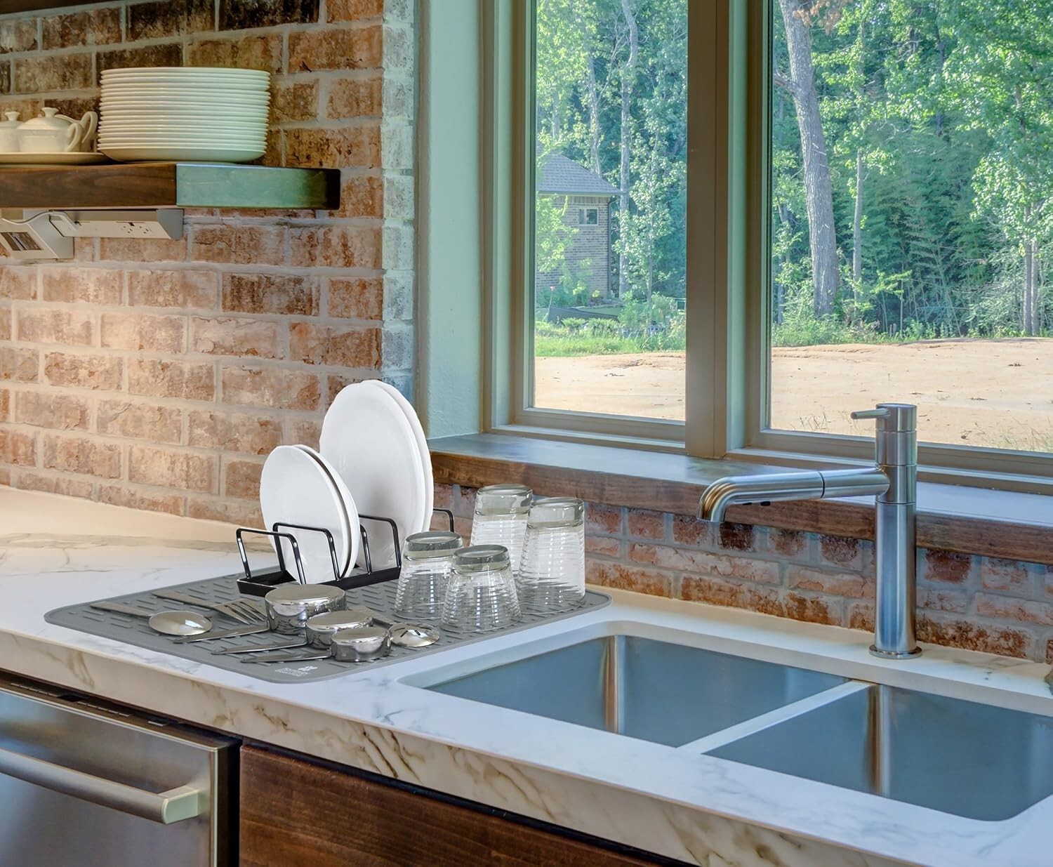 Durable 30 x 24 Silicone Dish Drying Mat - Heat-Resistant & Machine Washable