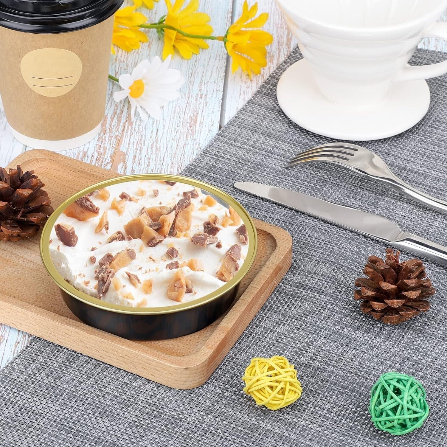 Dark Red Spot Round 4-Inch Aluminum Pans with Lids - Ideal for All Occasions