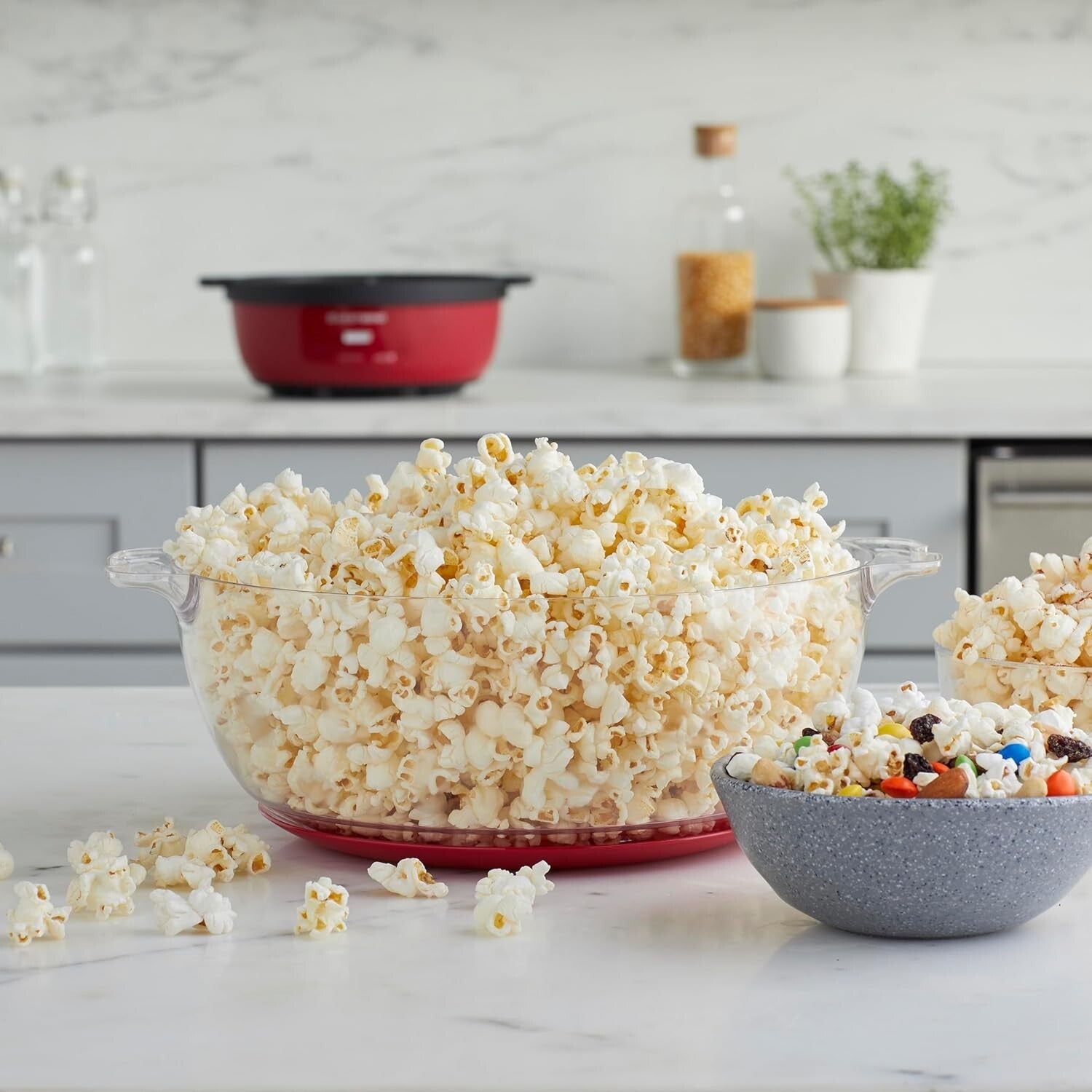 Electric 6-Quart Popcorn Maker with Dual-Purpose Cover & Motorized Stirring