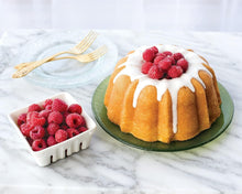 Load image into Gallery viewer, USA-Made 6-Cup Bundt Pan - Nonstick Finish for Effortless Baking &amp; Cleanup