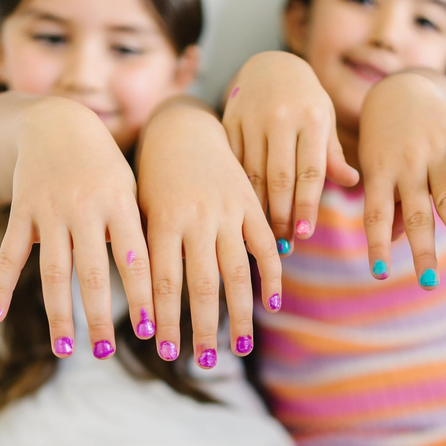 Eco-Friendly Non-Toxic Nail Polish Set for Kids - 6 Fun Colors in Glossy Finish
