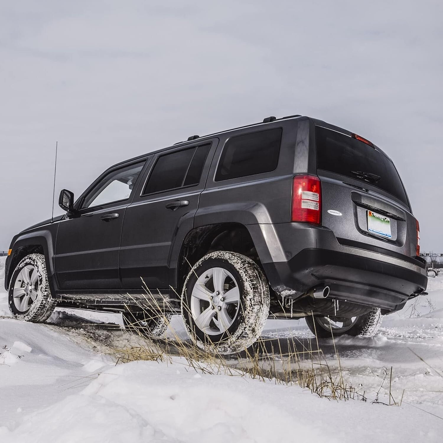 Premium Quality Left Taillight for Jeep Patriot (2008-2017) - 12V Brake Light