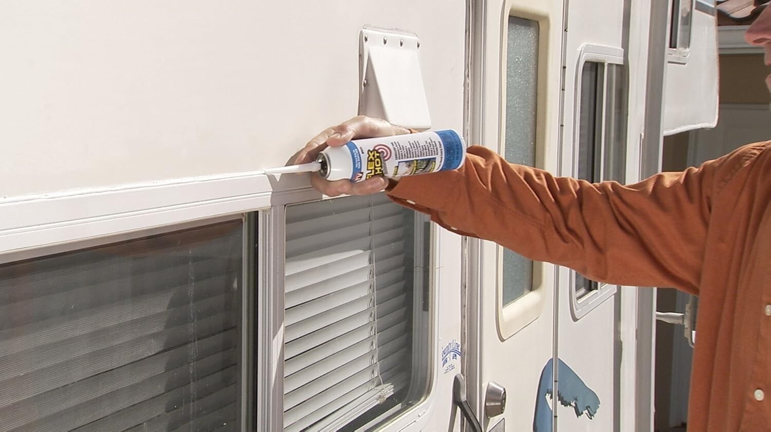 Flexible 8 oz Black Sealant - UV Resistant & Easy Application Extension Tube