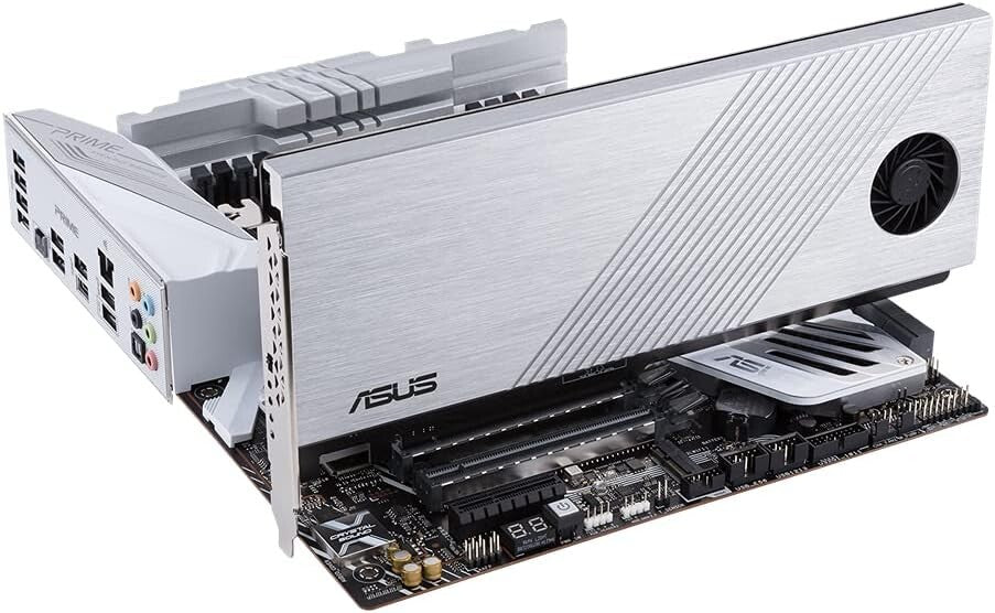 Fast PCIe 4.0 M.2 x16 Card - Supports 4x 256Gbps NVMe, Active Cooling Included
