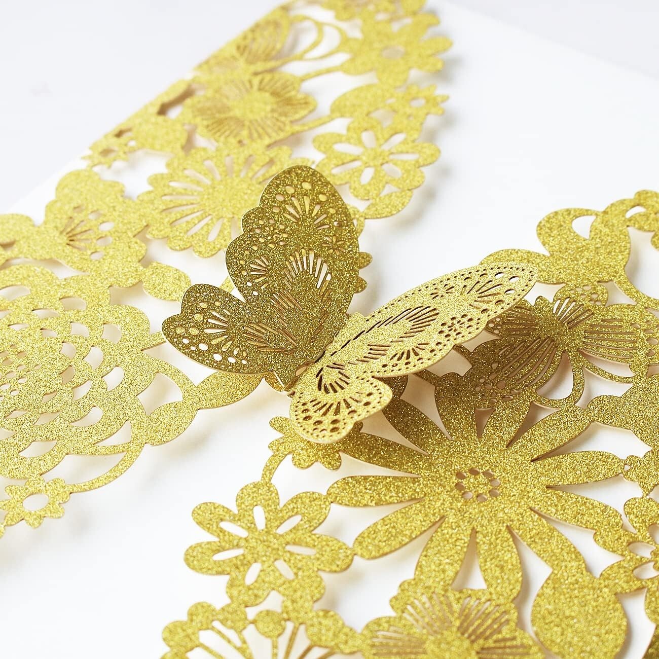 50 PCS Gold Laser Cut Lace Flora Wedding Invitations with Butterfly & Envelopes