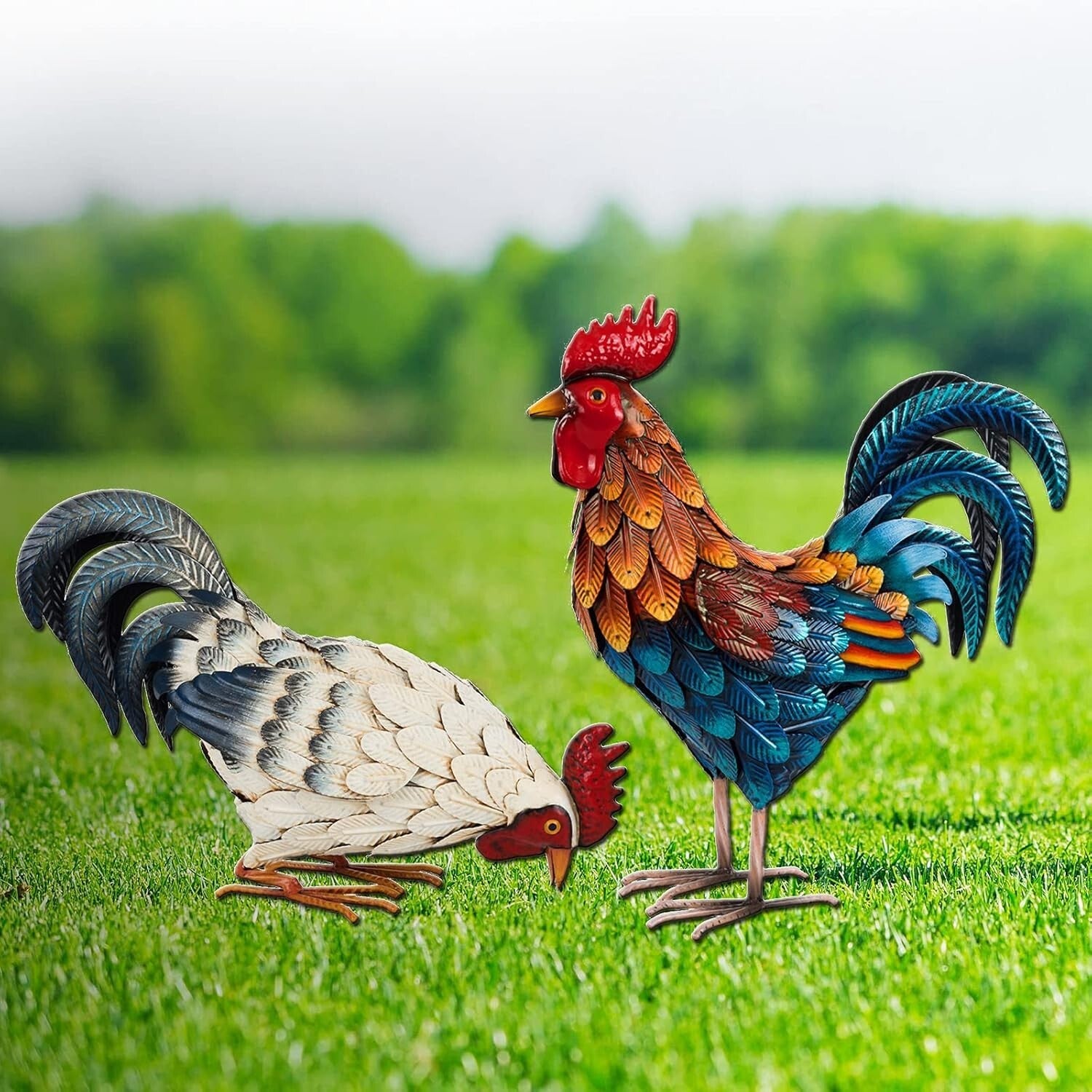 Weather-Resistant Outdoor Chicken Statues for Vibrant Lawn Decoration