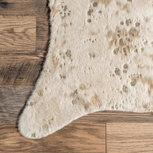 Load image into Gallery viewer, Elegant 4x5 Animal Print Area Rug - Durable &amp; Perfect for Modern Interiors