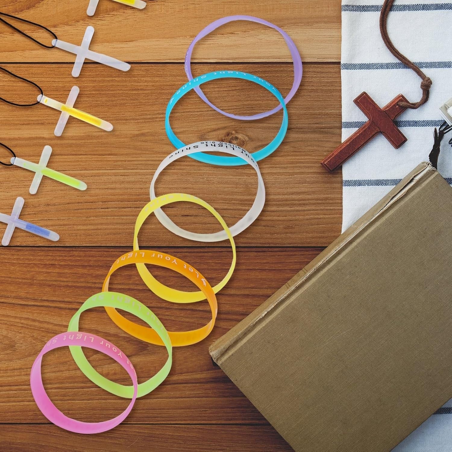 Bulk 200 Pcs Glow Bracelets and Cross Necklaces - Faithful Party Favors for Kids