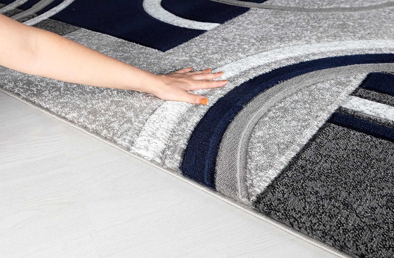 Contemporary Navy 8x10 Fluffy Area Rug - Versatile for Entryway & Living Room