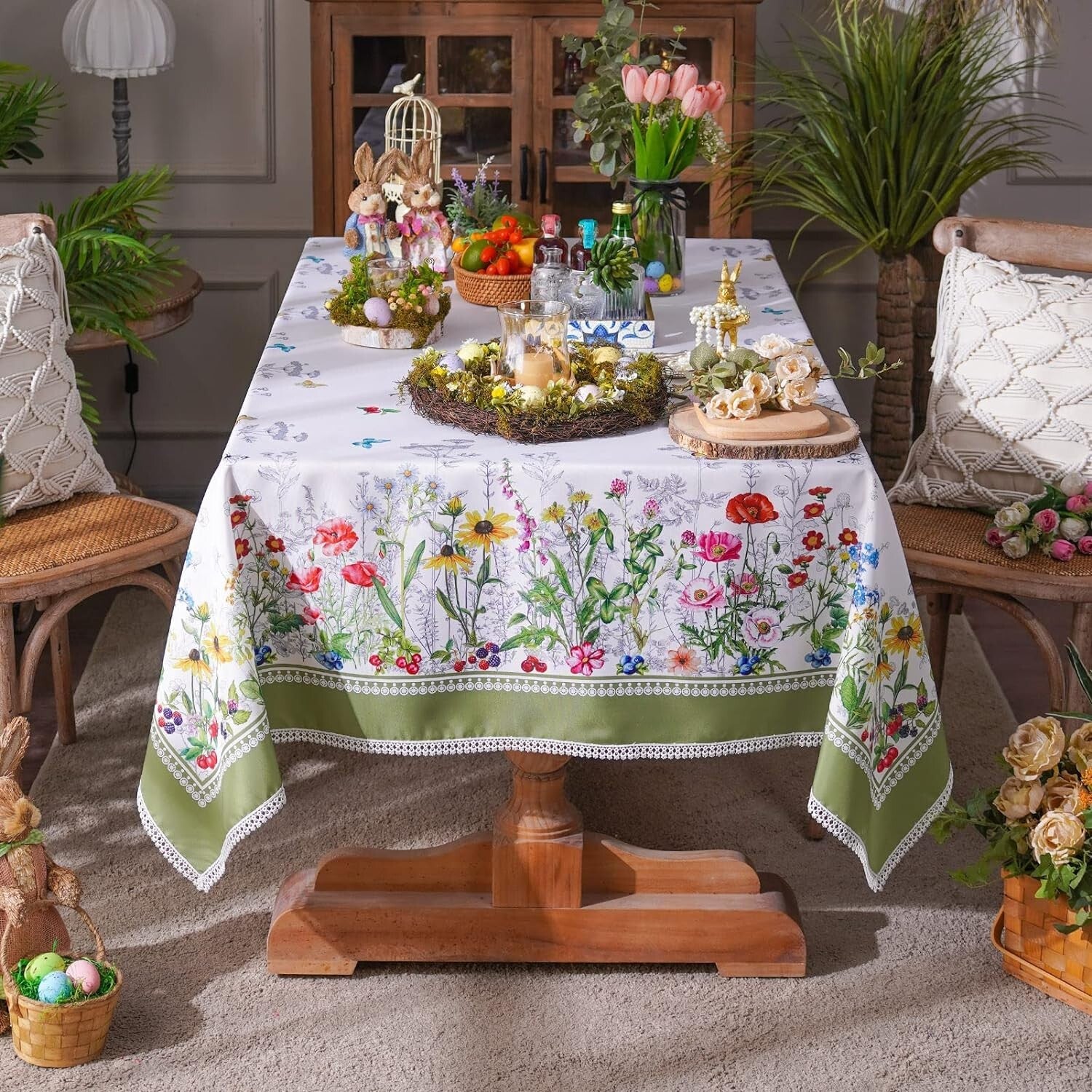 Stain-Resistant Floral Table Cover with Lace, Perfect for Spring/Summer Events